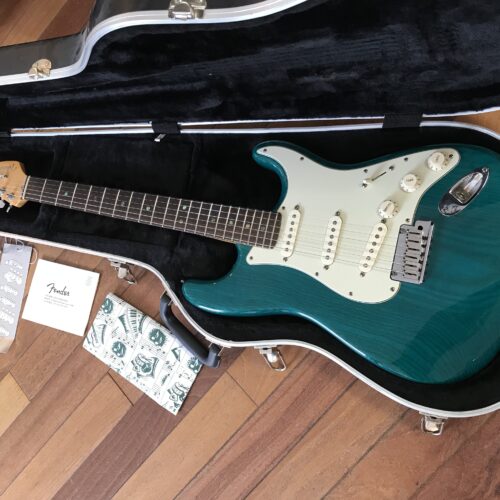 1998 Fender USA Stratocaster Deluxe cool color