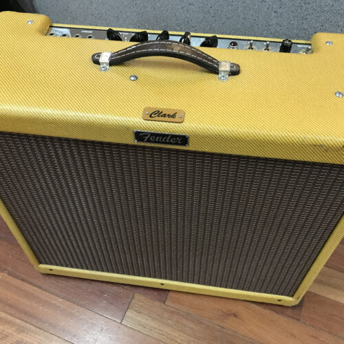 Clark Low Country tweed low power Twin 2×12 amp