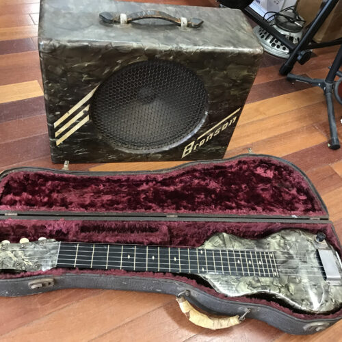 40s Bronson lap steel and matching amp mint