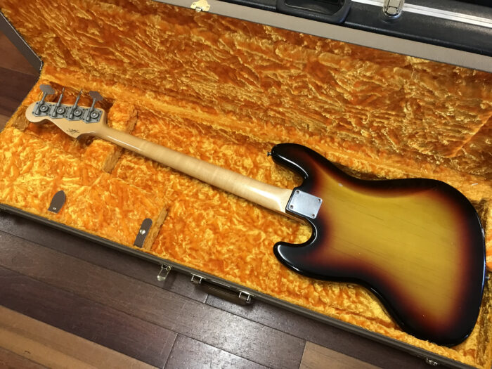 2004 Fender 64 reissue Custom Shop Jazz Bass