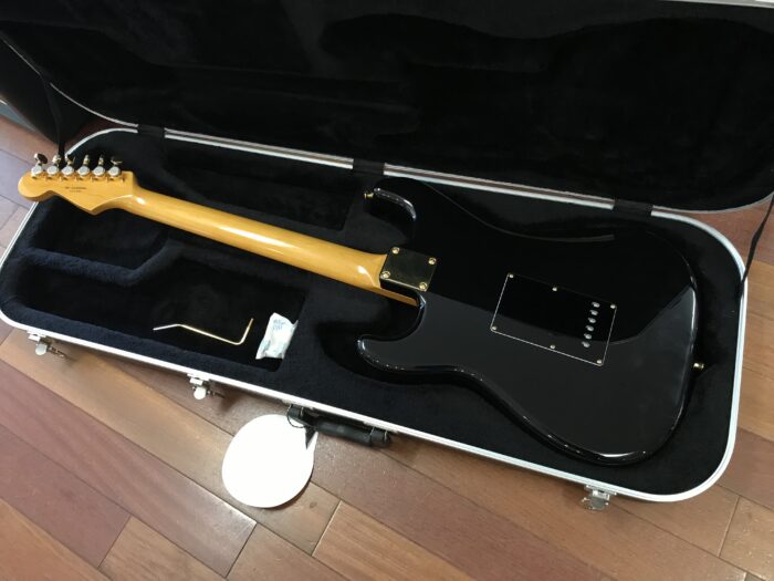 2018 Fender Midnight Japan Stratocaster matching headstock