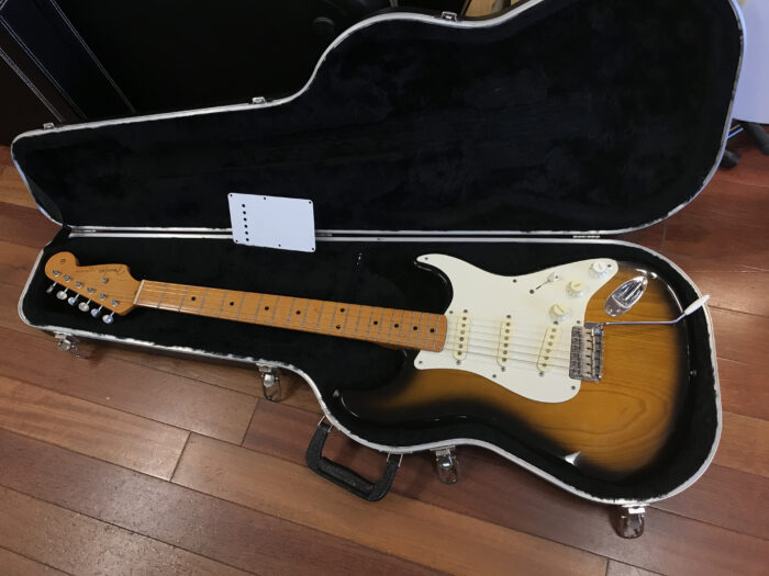 1994 Fender 54 reissue Stratocaster 40th anniversary